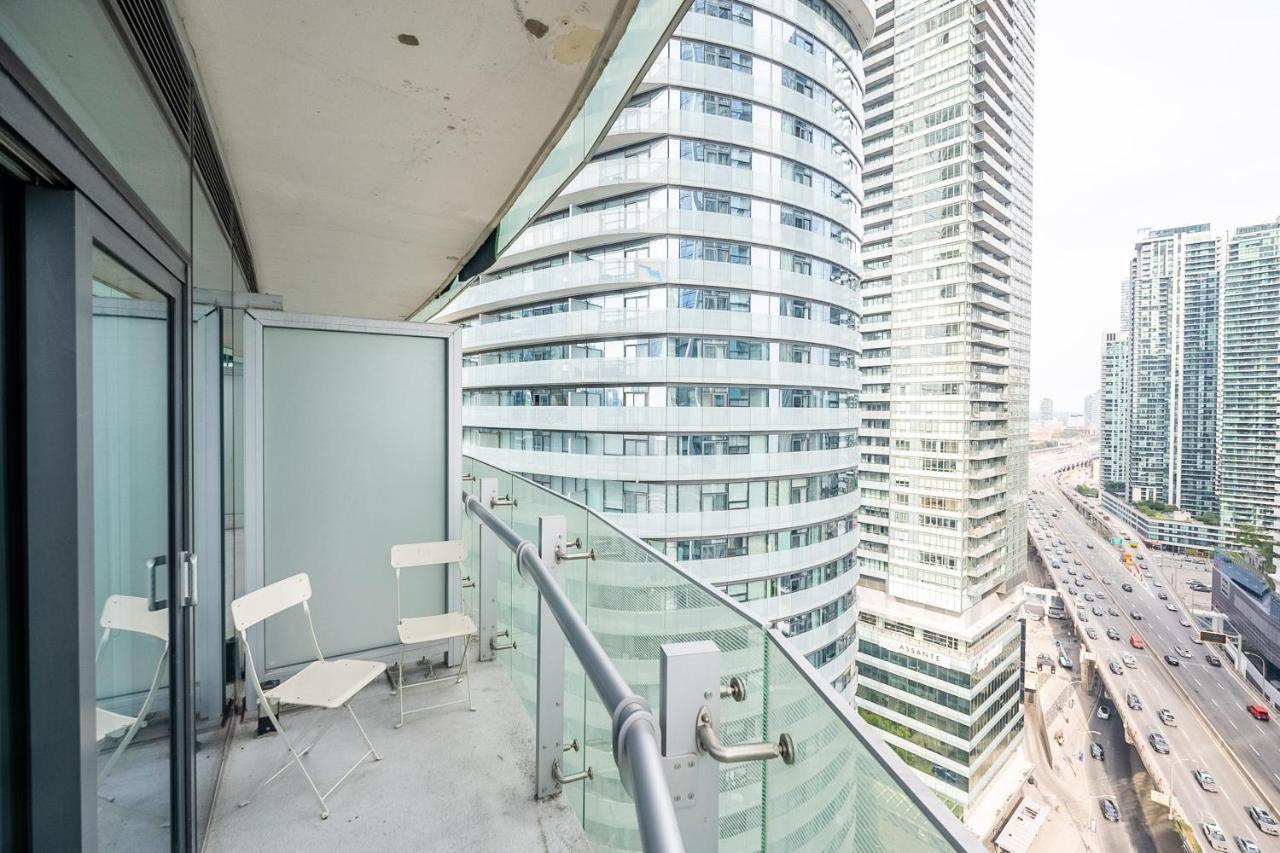 Globalstay. Amazing Downtown Apartments Toronto Buitenkant foto
